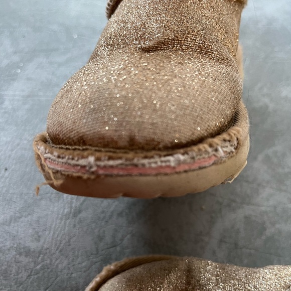 GUC UGG boots - Picture 7 of 7